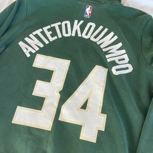 GIANNIS ANTETOKOUNMPO MILWAUKEE BUCKS VINTAGE MVP NIKE SWEATSHIRT